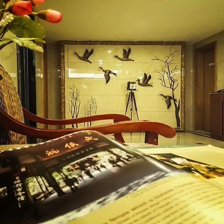 Chengdu Grand Hotel מראה חיצוני תמונה